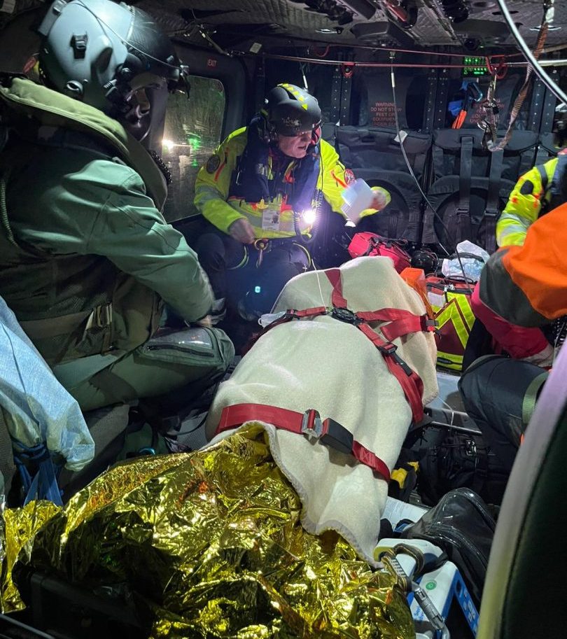 Aeronautica Militare, due voli sanitari d’urgenza per una bambina e un uomo Aeronautica Militare, due voli sanitari d’urgenza per una bambina e un uomo