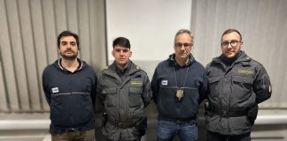 Valico di Brogeda, donna fermata con oltre 150 mila euro non dichiarati