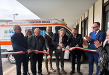 Gerosa consegna all’ospedale di Castelfranco Veneto una nuova ambulanza Suem donata da associazioni