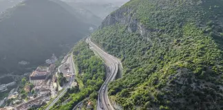 Maltempo in Campania, frana a Vietri sul Mare. Sgomberati 6 nuclei familiari