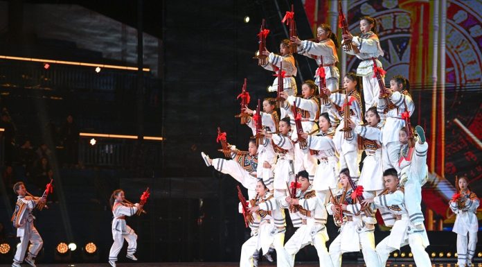 Cina: a Taipan torneo di pallacanestro durante “gala di villaggio” (3)