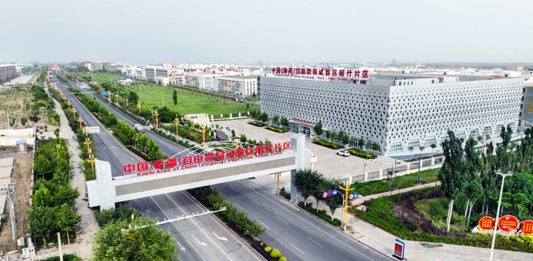 Cina: Xinjiang, nel 2025 duplice aumento di imprese e investimenti esteri