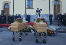 Cacciatori trovati morti nel Messinese, una folla commossa ai funerali