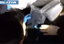 Aveva 4 chili di cocaina nascosti in macchina, arrestato un 35enne a Catania