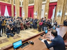 Messina, si dimette il sindaco Federico Basile: “La città non merita di vivere sotto scacco” / Video