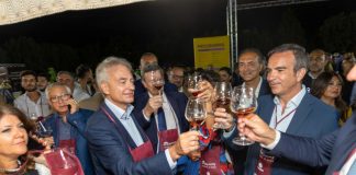 In seimila per la prima giornata del Vinitaly and the city – Calabria in wine