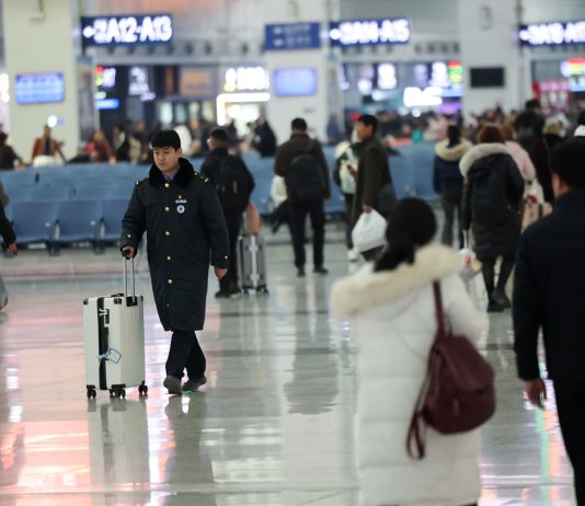 Cina: Festa di primavera, oltre 1,4 mld di viaggi interregionali nella prima settimana di picco