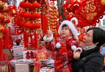 Cina: celebrazioni nel nord del Paese in vista della Festa di primavera (1)