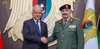 Libia, Piantedosi incontra Khalifa Haftar: “Rafforzare la cooperazione per il contrasto alle reti criminali”