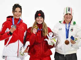 Milano-Cortina 2026: argento per la cinese Gu Ailing nel Big Air di sci freestyle (2)