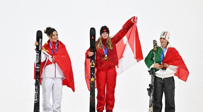 Milano-Cortina 2026: argento per la cinese Gu Ailing nel Big Air di sci freestyle (4)