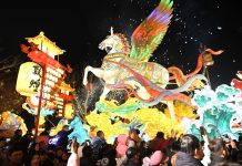 Cina: lanterne decorative in tutto il Paese per la Festa di primavera (2)