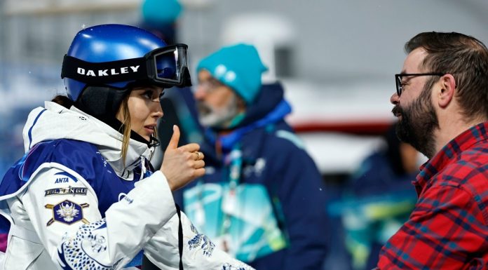 Milano-Cortina 2026: cinese Gu impegnata nelle qualificazioni di freeski halfpipe (1)
