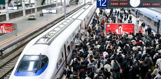 Cina: Festa primavera, 121 mln viaggi di passeggeri in treno durante vacanze (2)