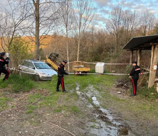 Discarica abusiva di rifiuti speciali altamente inquinanti, 2 denunce in provincia di Catanzaro