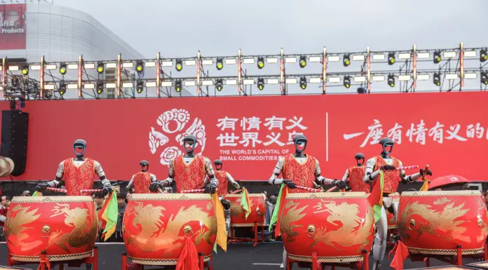 Cina: Yiwu riapre dopo la Festa di primavera (2)