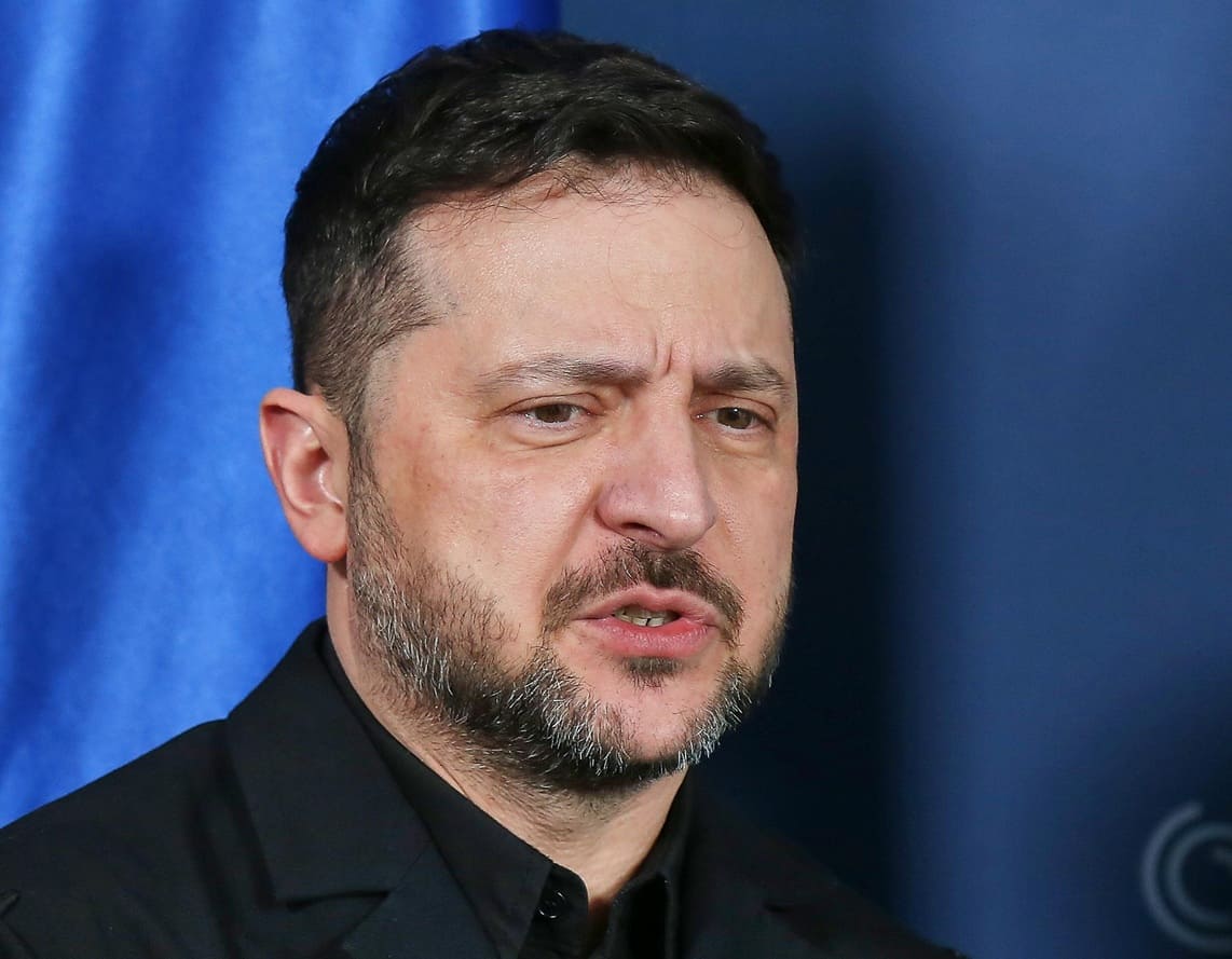 Zelensky “L’esercito ucraino è il più forte d’Europa, sbagliato tenerlo fuori dalla Nato”