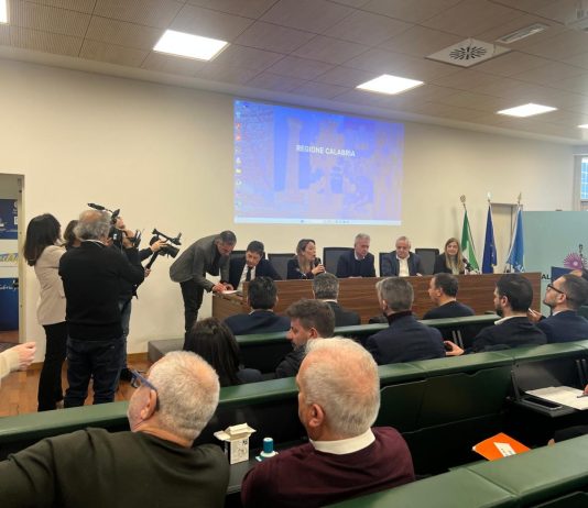 Bando “Abita Borghi Montani Calabria”, sottoscritte le convenzioni tra la Regione e 64 comuni