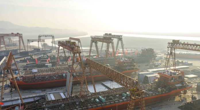 Cina: cantieristica navale leader mondiale per 16esimo anno consecutivo (2)