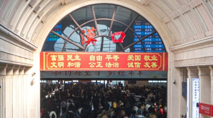 Cina: boom di viaggi per la Festa di Primavera, attesi 9,5 mld di viaggiatori (3)
