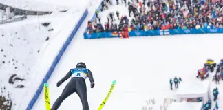 Milano-Cortina 2026: atleti cinesi gareggiano nella combinata nordica (1)