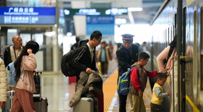 Cina: 258 milioni di viaggi ferroviari dall’inizio del picco per la Festa di primavera