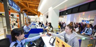 Cina: Festa di primavera, oltre 17,7 mln di viaggi transfrontalieri durante le vacanze