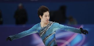 Milano Cortina 2026: il cinese Jin Boyang gareggia nel pattinaggio artistico (2)