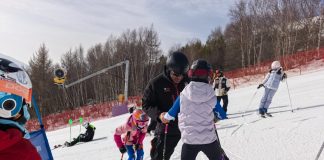 Italia: allenatore di sci ottimista su sviluppo di sport invernali in Cina
