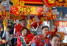 Cina: Heilongjiang, inaugurata prima “fiera” a bordo di un treno del 2026 (1)