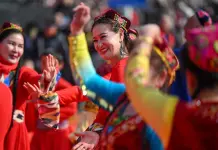 Cina: Xinjiang tra sviluppo economico e tradizioni popolari (2)