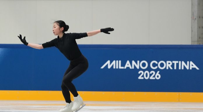 Milano-Cortina 2026: atleti cinesi di pattinaggio artistico si allenano in vista delle gare (2)