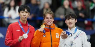 Milano Cortina 2026: premiazione dei 1000m di short track maschile (1)