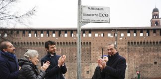 Milano, dedicata a Umberto Eco la passeggiata di Piazza Castello