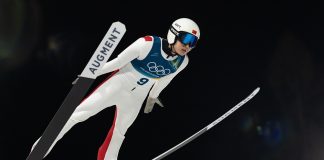 Milano-Cortina 2026: il cinese Song in gara nel salto con sci (2)