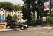 Certificati e favori al clan Contini in un ospedale di Napoli, 4 misure cautelari / Video