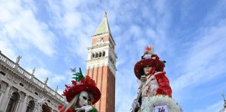 Il Carnevale di Venezia 2026 anima Piazza San Marco (1)
