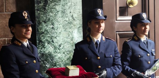 Pietra d’inciampo in memoria di Riccardo Maraffa presso la Questura di Roma