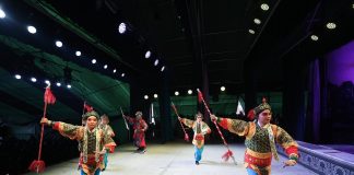 Cina: Zhejiang, opera Wuju anima le campagne in vista della Festa di Primavera (1)