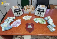 Frode fiscale e riciclaggio, eseguite 12 misure cautelari tra Roma e Viterbo