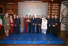Il sottosegretario Rauti promuove la prima edizione del “Premio Eccellenza Donne nella Difesa”