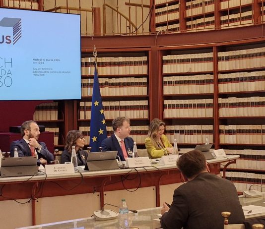 UE-USA, la cooperazione tecnologica nodo strategico per la competitività economica