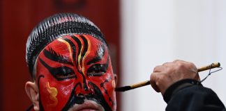 Cina: Shaanxi rivitalizza tradizione popolare dello Shehuo (2)