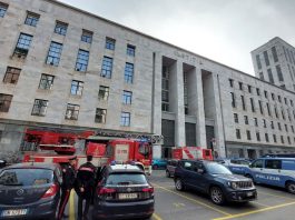 Allarme bomba al Palazzo di Giustizia di Milano, evacuato il personale / Video