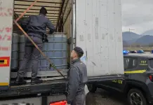 Maxi sequestro della Gdf di Udine di oltre 420.000 litri di prodotti energetici di contrabbando, accise evase per 1,1 milioni di euro