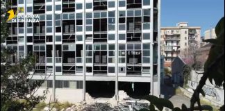 Sequestrato immobile in pieno centro a Palermo per reati ambientali, 3 denunciati / Video