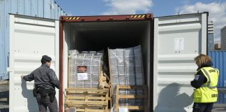 Sequestrate al porto di Genova oltre 6 tonnellate di sigarette di contrabbando