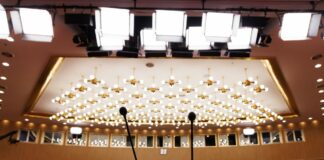 Cina, aperto il centro stampa per le “Due Sessioni” annuali