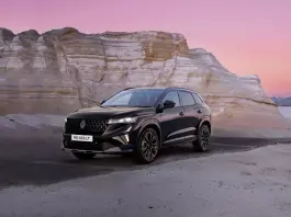 Renault Austral E-Tech series, una gamma esclusiva per l’Italia