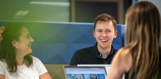 Philip Morris Italia investe sui giovani talenti con “Future in Progress”